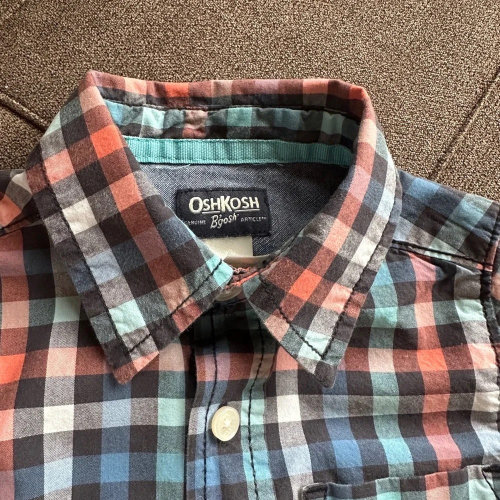 Set of 2 OshKosh B'gosh Button Down Shirts